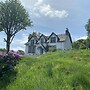Glenaros Lodge
