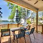 Starr Rental on Lake Hartwell: Deck & Water View!