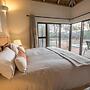 Villa Amanzi Exclusive Bush Living in a Luxury South African Villa