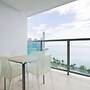 w Cozy 1BR in YOO