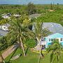 Fort Pierce - 2BD 2BA Tropical Surfside Retreat