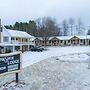 The Snowshoe Lodge