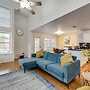 Family Business Retreat King Bed Top Amenities