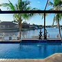 Luxury Long Waterview w Pool-kayaks-clubs-bikes