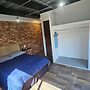 R04 Habitación Equipada STV WIFI Parking