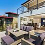 The California III - Stunning Mission Hills Duplex