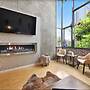 New York Style Penthouse in the Heart of the City