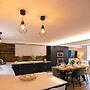 The Victoria - Central Luxury Home