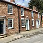 Characterful 3 Bed Cottage in Barrow Upon Humber