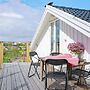 4 Person Holiday Home in Kungshamn-by Traum