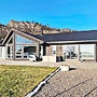 10 Person Holiday Home in Lindesnes