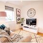 Two-bedroom Near Eton College by Belvilla