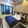 Hotel Mourya Deluxe