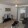 Charming 1-bed Apartment in Barking