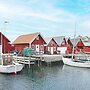 4 Person Holiday Home in Kungshamn-by Traum