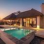 Villa in Hoedspruit With a Jacuzzi