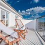 Beautiful Villa With Swimming Pool and Terrace