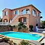 Rose Comfortable Holiday Residence