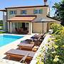 Villa Stella Comfortable Holiday Residence