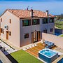 Modern Home With Swimming Pool and Wellness