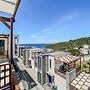 Sea View House w Balcony 3 min to Beach in Milas