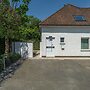 Holiday Home for 10 Person With Garden