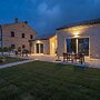 Stylish Panoramic Villa With Private Pool