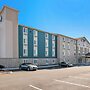 Woodspring Suites Newington - Hartford South
