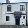 Peaceful Riverside Cottage in Machen, Caerphilly