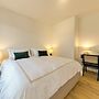 Designer flat 3BR & Mini Golf