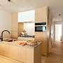 Stunning Apartment on top Location With Parking
