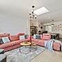 Spacious House With 3 Terraces
