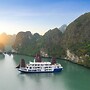 Le Journey Luxury Cruise on Lan Ha Bay