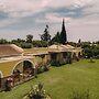 Trikalioti's Lush Estate Apt Arethousa