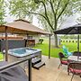 Port Clinton Home: Hot Tub, Steps to Portage River