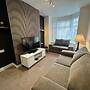 2br Stylish Ormeau Road House