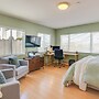 Charming Santa Cruz Studio w/ Private Hot Tub