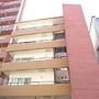 Van Vale South House 505