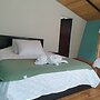 LA TATA CABAÑA  ZON DE CAMPING
