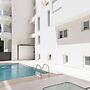 Marousi 2 Bd Luxury Living w Shared Pool