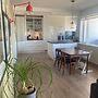 Bright and Spacious 2 Bedroom Apartment in Rvk