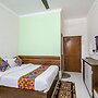 FabHotel Seven Inn Home Stay