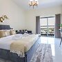 Elite LUX Holiday Homes - Sleek Urban Studio in Liwan Dubai