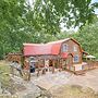 Peaceful Mt Juliet Cabin w/ Hot Tub & Fire Pit