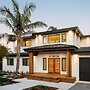 Modern Luxury Retreat 4 Bedroom Home by RedAwning