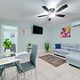 Modern Tampa Apartment ~ 3 Mi to Busch Gardens!