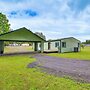 Castle Rock Home Near Cowlitz River, Dogs Welcome!