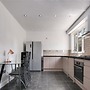 Limehouse Townhomes Modern 4 Bedroom 3-bathroom Townhome With a Privat