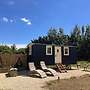 Shepherdshut-cotswolds-petfriendly-woodburner