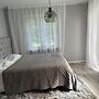 Stockholm - 5-beds - Sleeps 12 - Garden